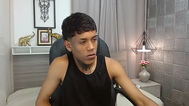 Snapshot of Alan_Cute18 chatting on February 2026 12:45:02 PM Alan Cute18 online show from February 2026 12:45:02 PM