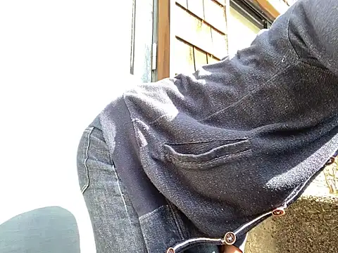 Snapshot of ge3noxxx chatting on March 2025 01:25:02 AM ge3noxxx online show from March 2025 01:25:02 AM