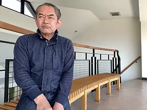 Snapshot of ge3noxxx chatting on March 2025 01:21:02 AM ge3noxxx online show from March 2025 01:21:02 AM