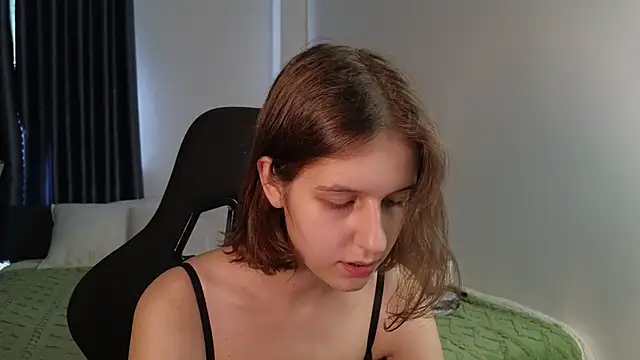 VanessaBayer2 online show from September 2025 05:52:02 AM