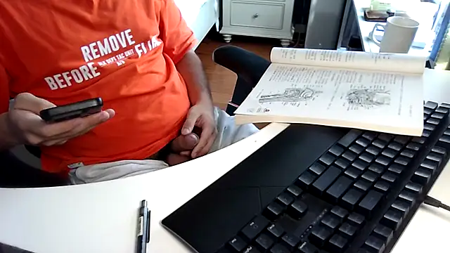 big-pig online show from October 2025 04:55:02 AM