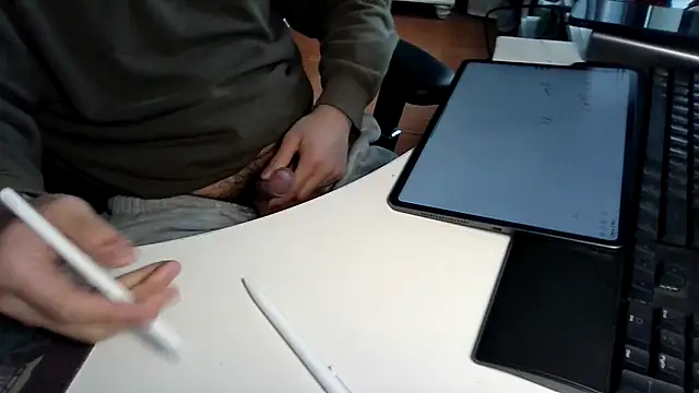 big-pig online show from February 2026 06:22:02 AM