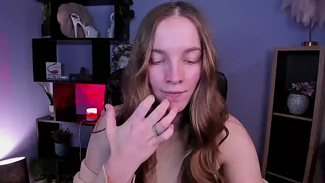 Snapshot of kenzie_x chatting on December 2024 11:06:02 AM kenzie x online show from December 2024 11:06:02 AM