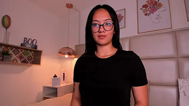 Aily Yozuko online show from February 2025 07:15:02 AM