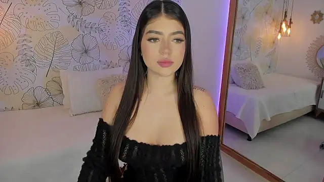 Snapshot of Mariana_Baez chatting on January 2025 12:17:01 AM Mariana Baez online show from January 2025 12:17:01 AM