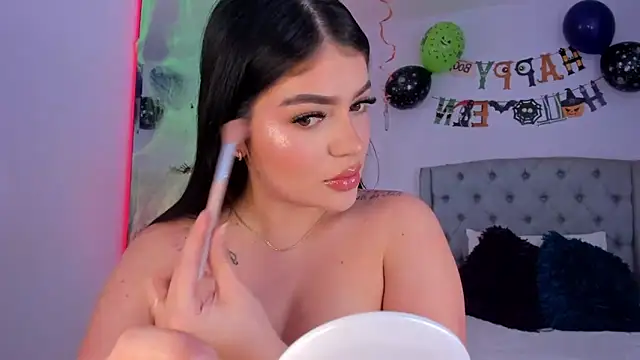 Snapshot of Mariana_Baez chatting on October 2025 09:15:01 PM Mariana Baez online show from October 2025 09:15:01 PM