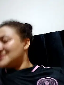 Liancy online show from October 2025 01:17:02 AM