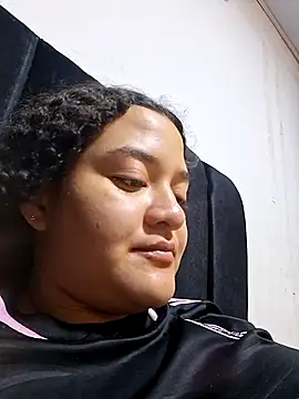 Liancy online show from February 2026 11:01:02 PM