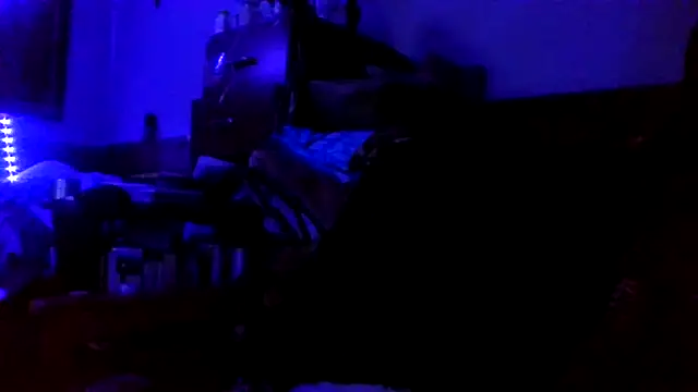 Snapshot of tongueispowerr6d9 chatting on January 2025 08:43:02 AM tongueispowerr6d9 online show from January 2025 08:43:02 AM