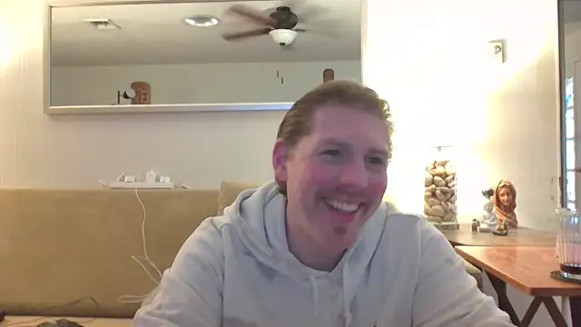 Snapshot of Rock_Pierce chatting on June 2026 06:17:01 PM Rock Pierce online show from June 2026 06:17:01 PM