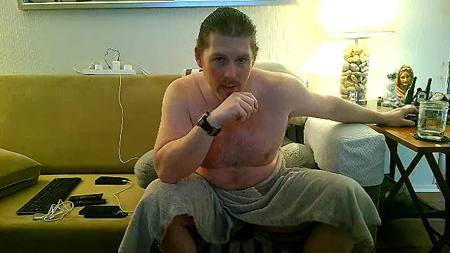 Snapshot of Rock_Pierce chatting on June 2026 04:08:02 PM Rock Pierce online show from June 2026 04:08:02 PM