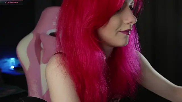 joyhannahh online show from October 2025 06:57:02 PM