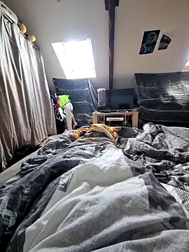 LoLa-69-X online show from September 2025 01:13:01 PM