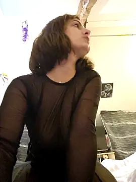 LoLa-69-X online show from December 2025 10:23:02 AM