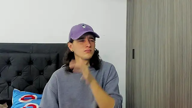 Snapshot of alex_connorr chatting on January 2025 05:26:02 PM alex connorr online show from January 2025 05:26:02 PM