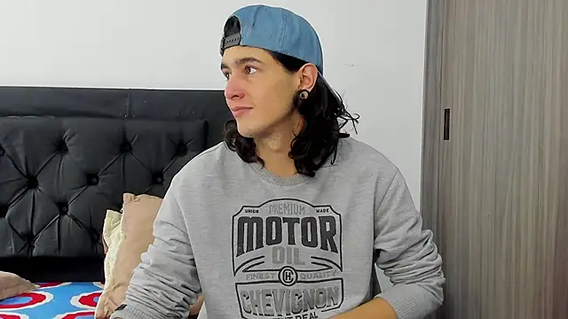 Snapshot of alex_connorr chatting on January 2025 03:16:02 PM alex connorr online show from January 2025 03:16:02 PM