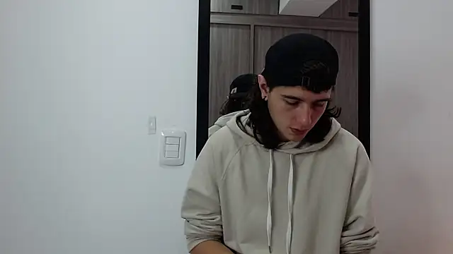 Snapshot of alex_connorr chatting on February 2025 02:26:02 PM alex connorr online show from February 2025 02:26:02 PM