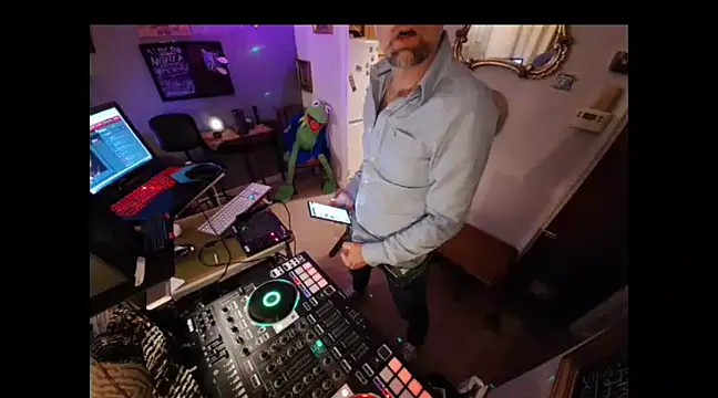 bibananaman online show from March 2025 04:02:02 AM