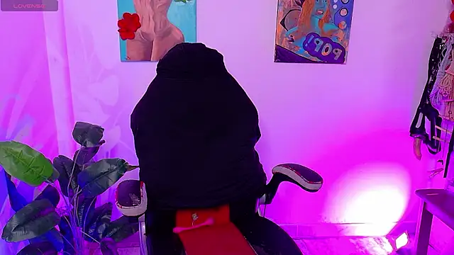 Snapshot of pandorabeker chatting on March 2026 10:48:01 PM pandorabeker online show from March 2026 10:48:01 PM