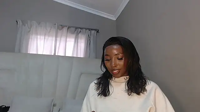 Snapshot of naughtyblackdolie chatting on January 2025 01:46:01 PM naughtyblackdolie online show from January 2025 01:46:01 PM