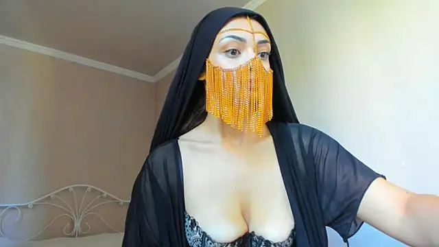 Snapshot of _cleopattra_ chatting on July 2026 09:27:01 AM cleopattra online show from July 2026 09:27:01 AM