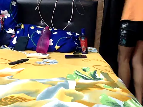 dreamy lusty01 online show from October 2025 09:15:02 PM