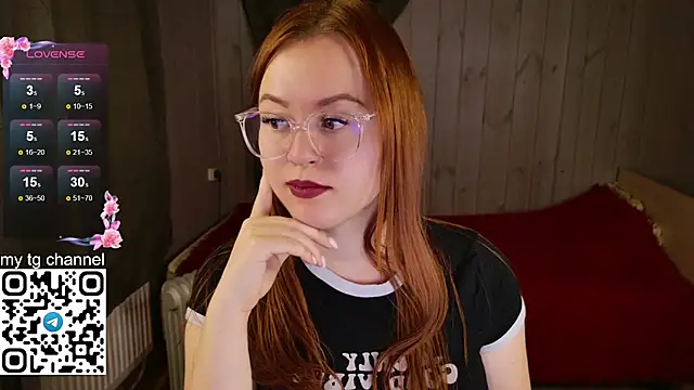 Lila Pitt online show from January 2025 08:52:02 PM