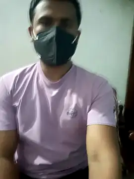 wildboy simon online show from February 2025 03:31:02 PM