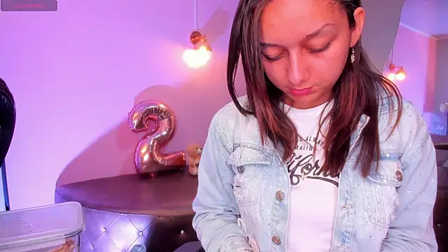 katy sweet19 online show from September 2025 07:27:02 PM