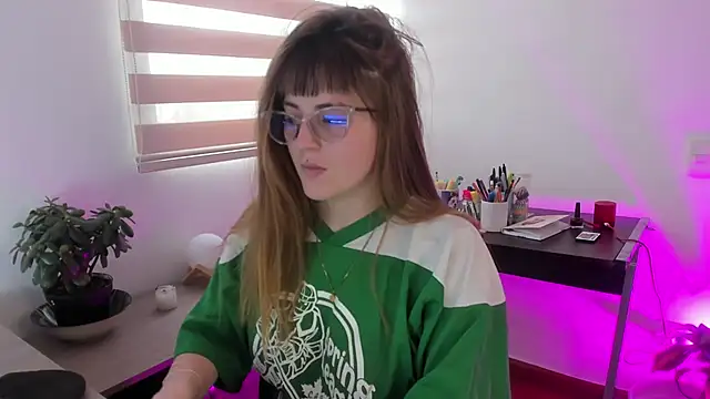 tekila   online show from April 2026 10:21:02 PM