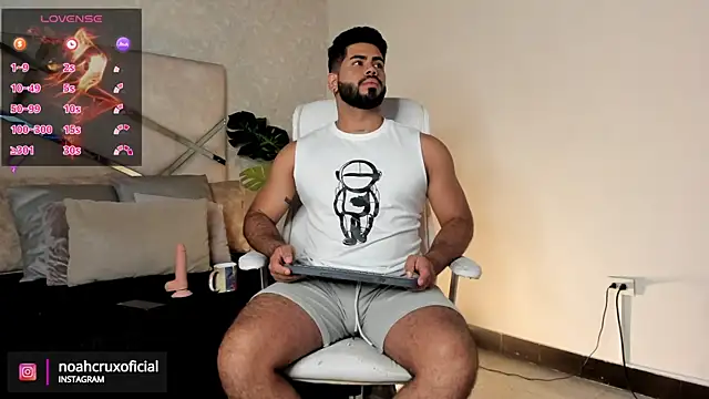 noah crux online show from February 2025 12:18:02 PM