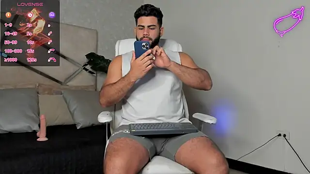 noah crux online show from February 2025 12:34:02 PM