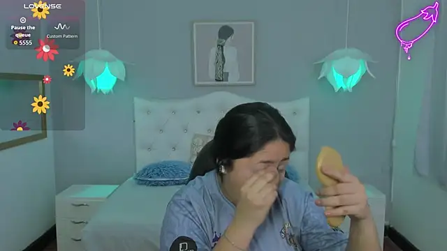 Lisa7 7 online show from November 2025 06:19:02 PM