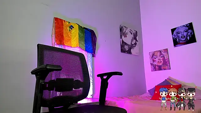 Charlotte Joestar online show from March 2025 12:56:02 PM