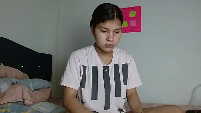 SophiaMeyerst online show from December 2024 04:49:01 PM