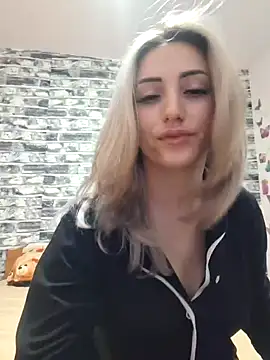 DeeaFUN25 online show from January 2025 05:37:01 PM