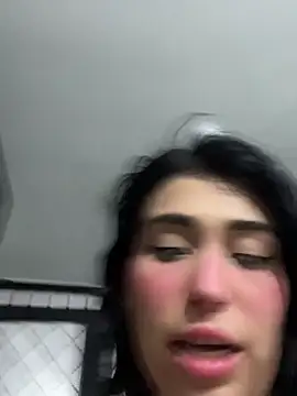 emma  cute   online show from December 2025 11:39:02 AM