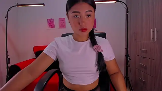 Snapshot of cloy_baby__ chatting on July 2026 11:15:01 AM cloy baby online show from July 2026 11:15:01 AM