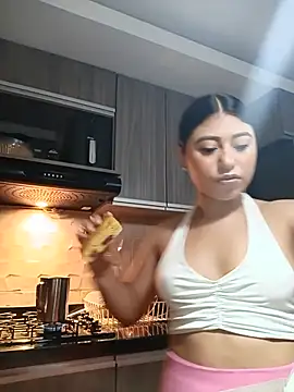 Snapshot of cloy_baby__ chatting on July 2026 11:06:02 AM cloy baby online show from July 2026 11:06:02 AM