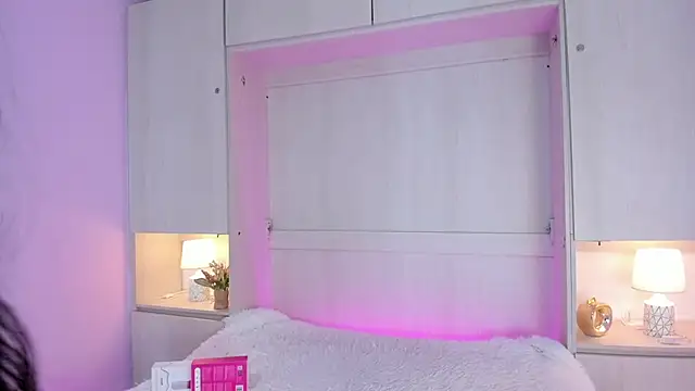 valerymeyerr online show from October 2025 04:09:02 AM