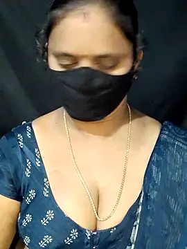 vintage-vibs online show from March 2025 04:03:02 AM