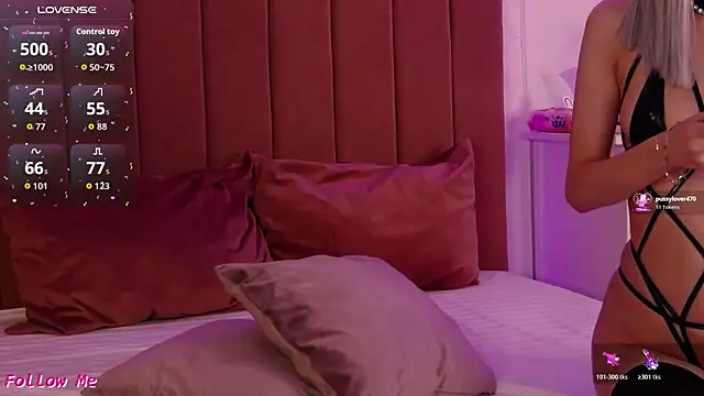 PinkySparks online show from February 2026 07:15:01 PM