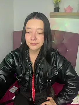 Isabella 21x online show from February 2025 12:32:01 PM