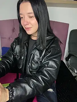 Isabella 21x online show from February 2025 12:36:01 PM