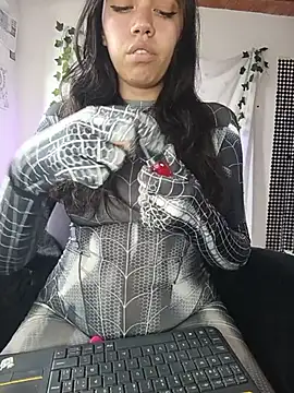 Snapshot of sophie_north chatting on July 2026 05:37:02 PM sophie north online show from July 2026 05:37:02 PM