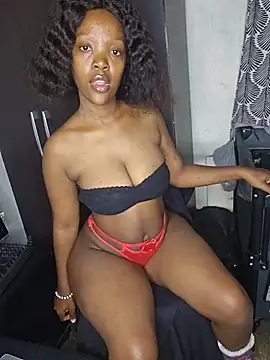 Snapshot of curvysexybody chatting on May 2026 11:13:02 PM curvysexybody online show from May 2026 11:13:02 PM