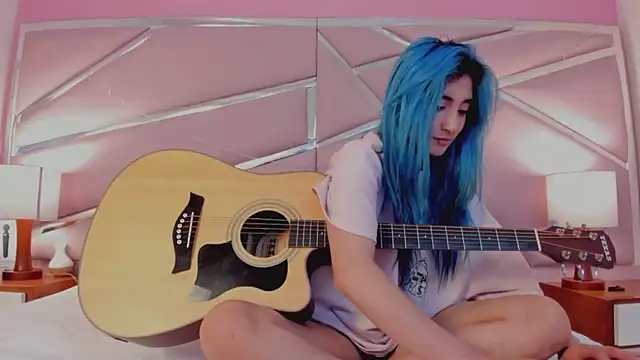 Snapshot of Lunapage chatting on March 2025 07:17:01 PM Lunapage online show from March 2025 07:17:01 PM