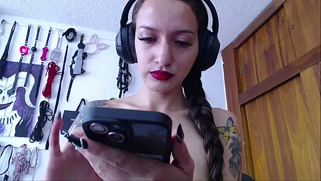 Eloise-brown online show from February 2025 08:24:01 PM