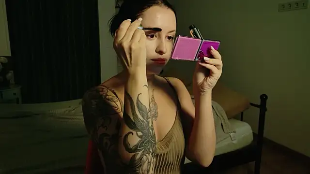 VioletCatt online show from October 2025 05:36:02 AM