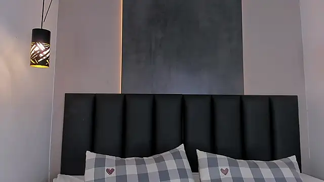 AmyPalmmer online show from November 2025 11:44:02 AM